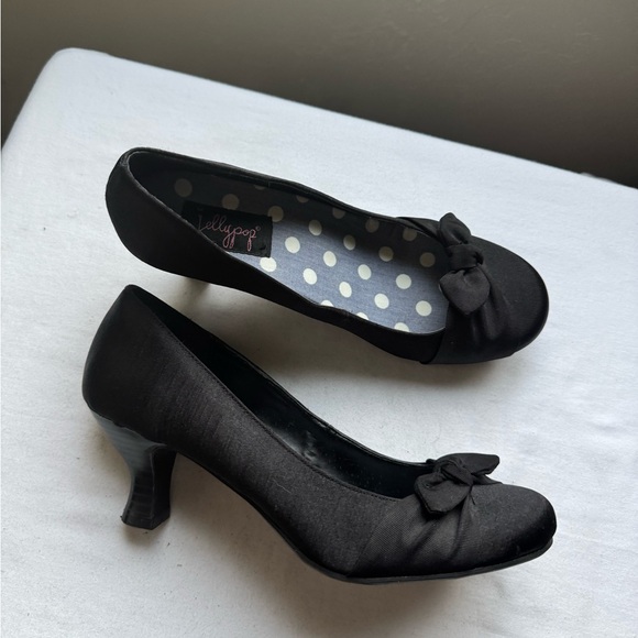 Y2K JellyPop Classic black kitten heels with a cute bow detail Size 7.5 - Picture 3 of 8